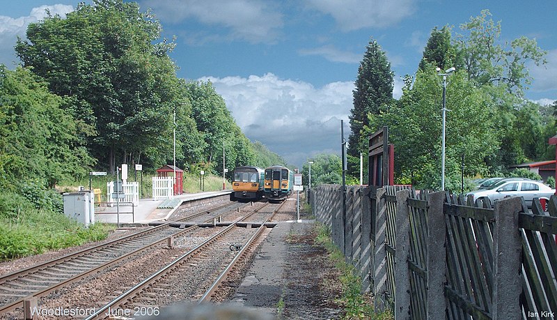 File:Woodlesford station 2.jpg