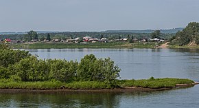 Вид на село с Енисея