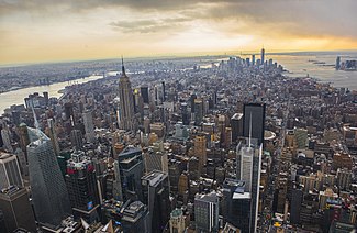 Midtown Manhattan facing south toward Lower Manhattan