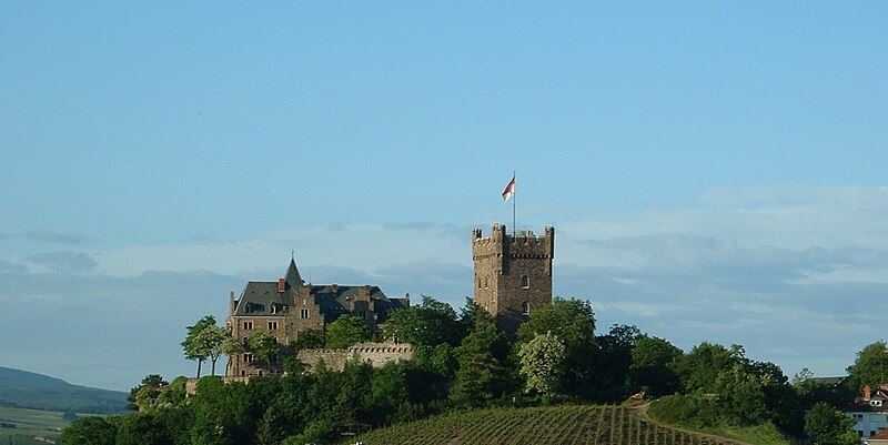 File:Burg Klopp.jpg