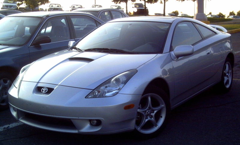 Archivo:Celica 2000.JPG