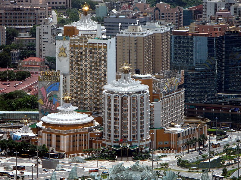 File:Macao Hotel Lisboa.jpg