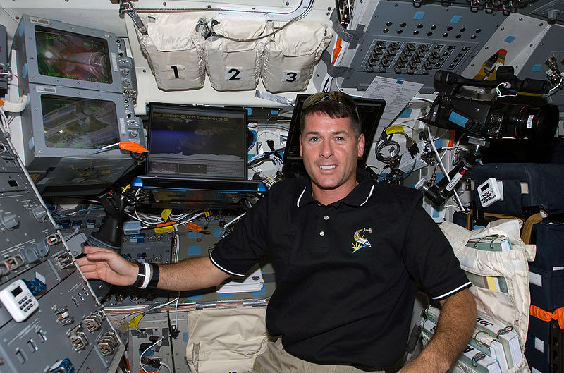 File:STS-126 Kimbrough.jpg