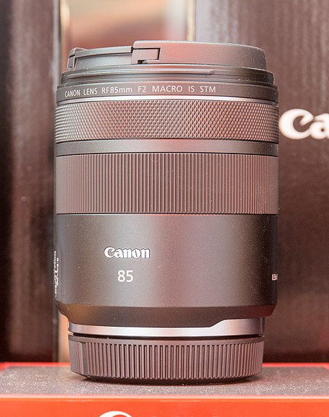 Archivo:Canon RF 85mm.jpg