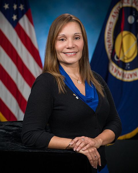 File:Evelyn Miralles at NASA.jpg