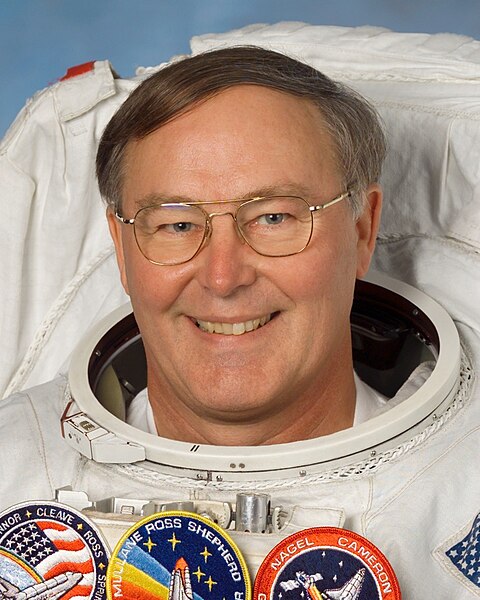 File:JerryLRoss-NASA.jpg