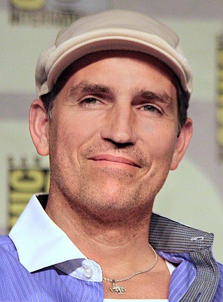 File:Jim Caviezel SDCC 2013.jpg