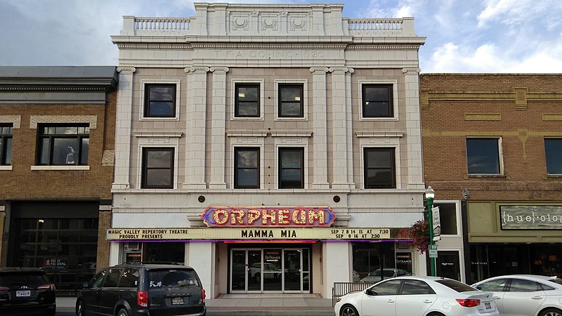 File:Orpheum Theater 1920.jpg