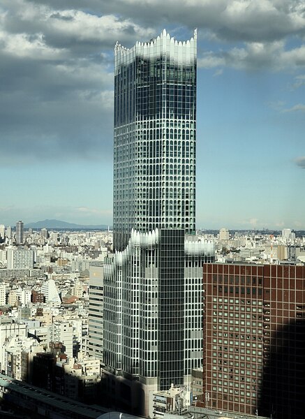 File:Tokyu Kabukicho Tower.jpg