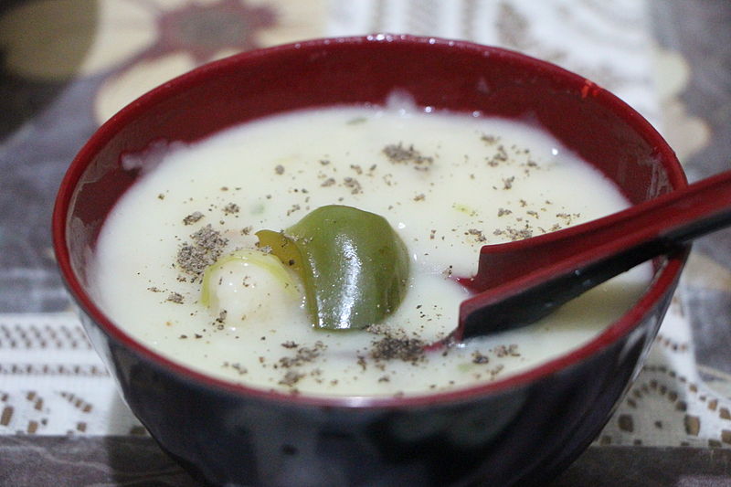 File:White Mushroom soup.JPG