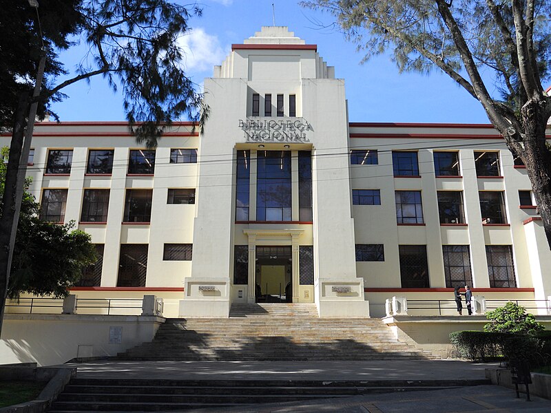 File:Biblioteca nacional Bogotá.JPG