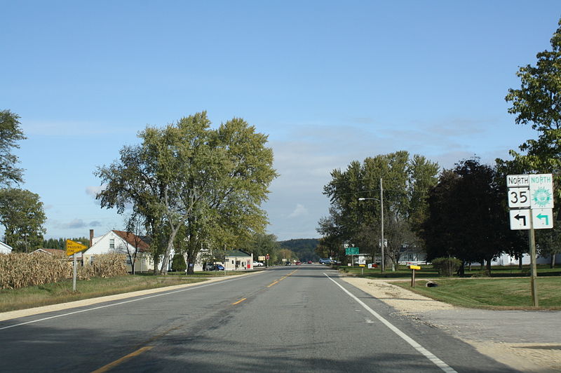 File:CentervilleWisconsinDowntownWIS35.jpg