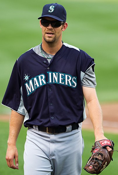 File:Tom Wilhelmsen 2012.jpg