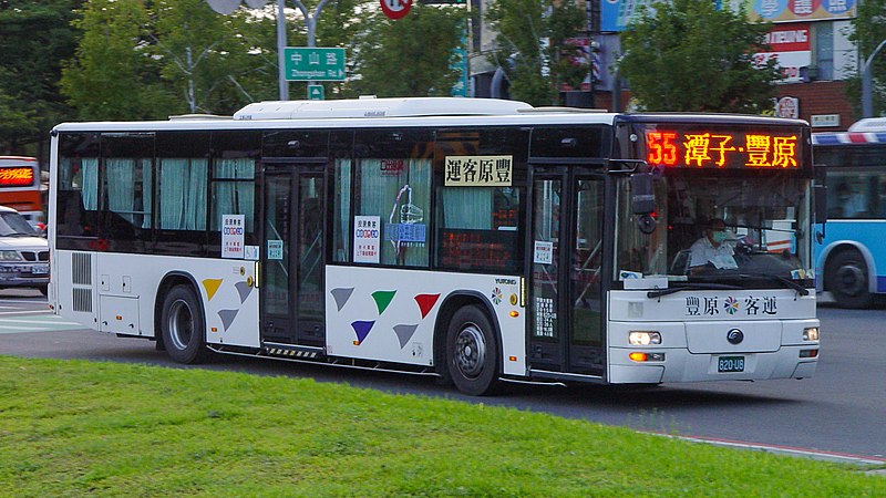 File:豐原客運820-U8.jpg