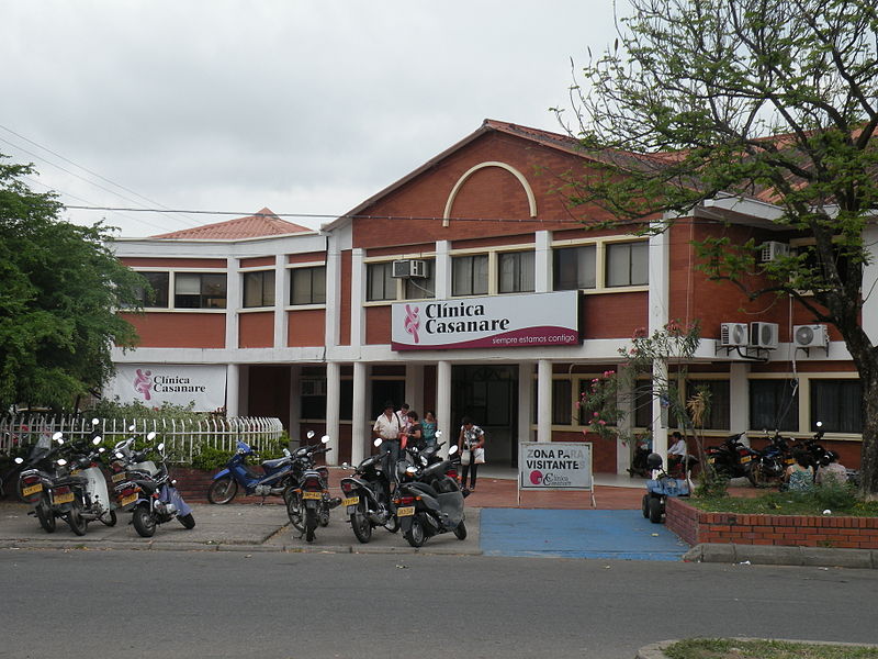 Archivo:Clinica de Casanare.jpg