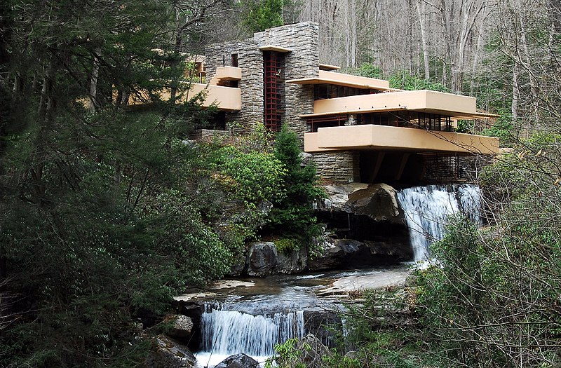 File:Fallingwater3.jpg