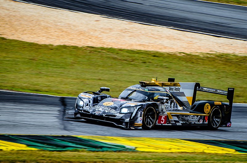 File:Mustang Cadillac DPi- V.R.jpg