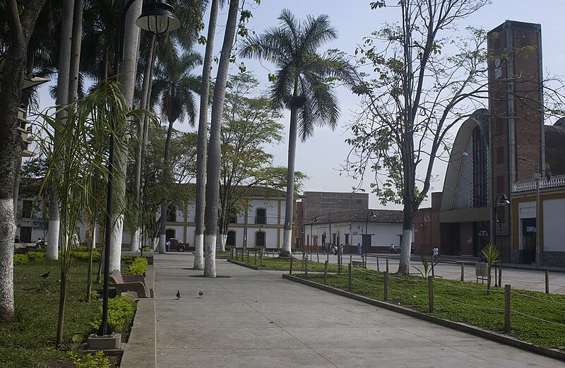 File:Parque Francisco Antonio Rada.JPG