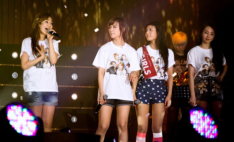 File:Wonder Girls 2012.jpg