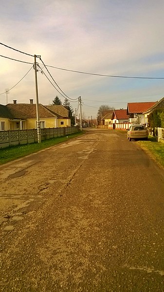 File:Brežane.jpeg