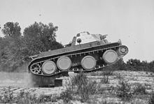 Christie T3E2 tank LOC.hec41005.jpg