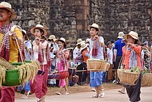 Khmer people wearing krama.jpg