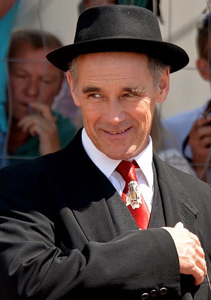 File:Mark Rylance Cannes 2016.jpg