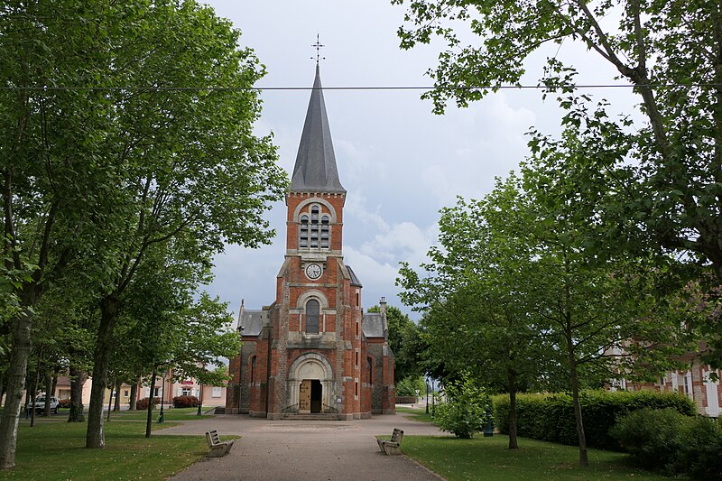 Файл:Molinet, l'église.jpg