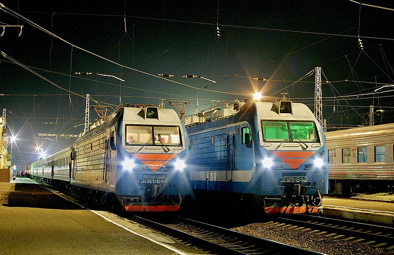 Файл:Tikhoretckaya train station.jpg