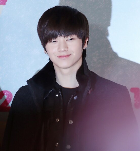 File:140120 BTOB Yook Sungjae.jpg