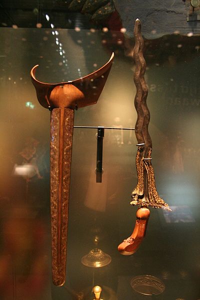 File:Kris and scabbard.jpg