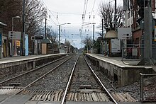 Lansdowne Dart Station-flickr3336830502.jpg