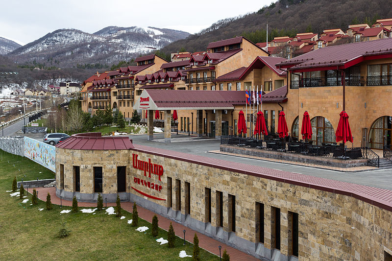 Файл:Marriott Tsaghkadzor Hotel.jpg