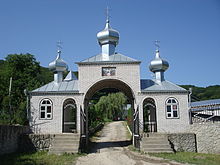 Calaraseuca monastery 01.jpg