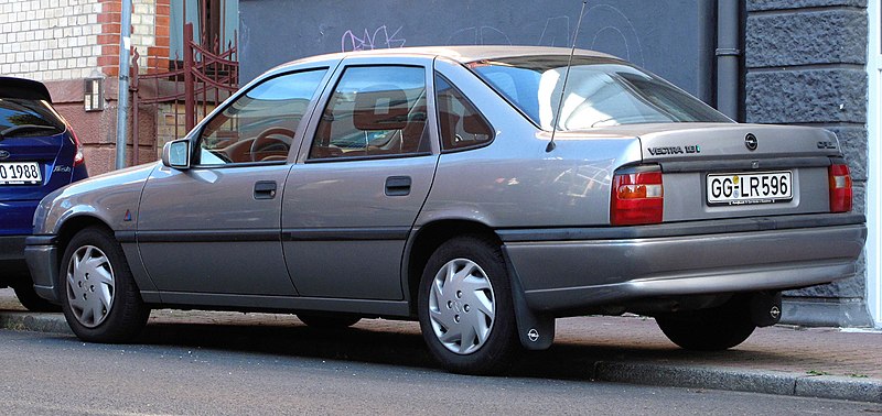 File:Opel Vectra 1.6i (cropped).jpg