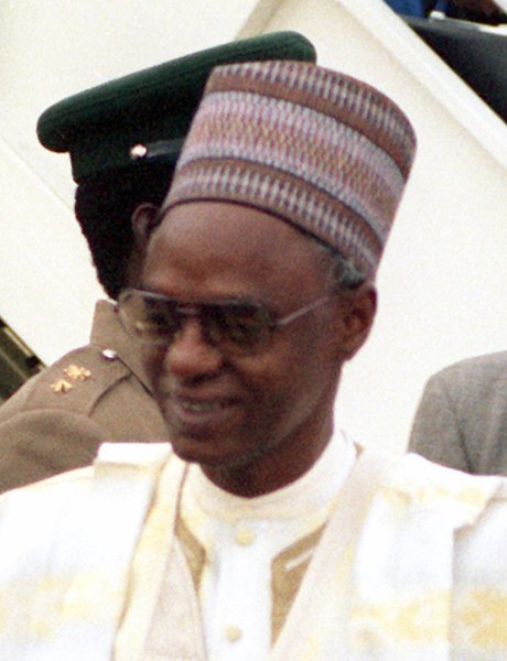 Archivo:President Sharari cropped.jpg