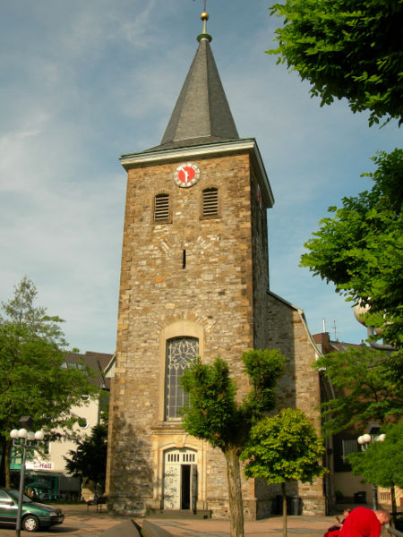 Archivo:Alte Kirche Velbert.JPG