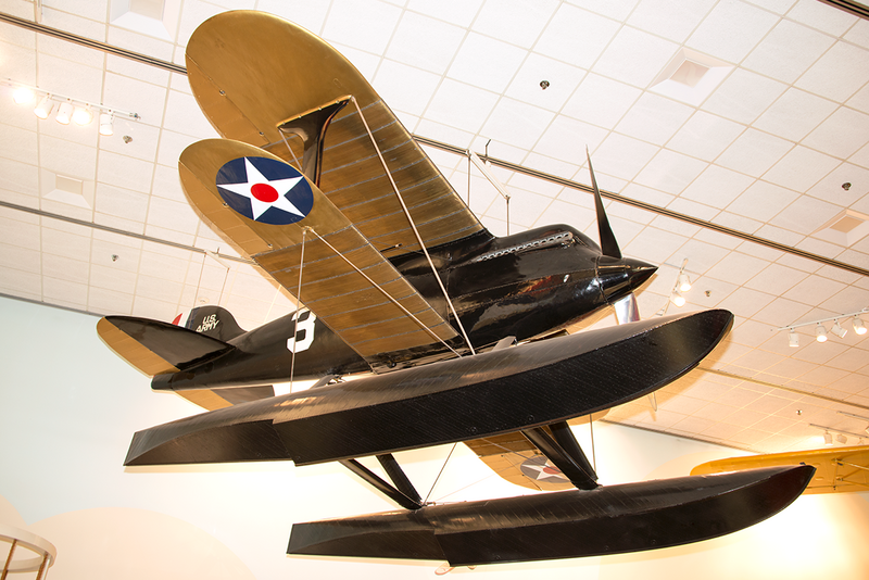 File:Curtiss R3C2 at NASM.png