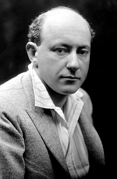 File:Demille - c1920.JPG