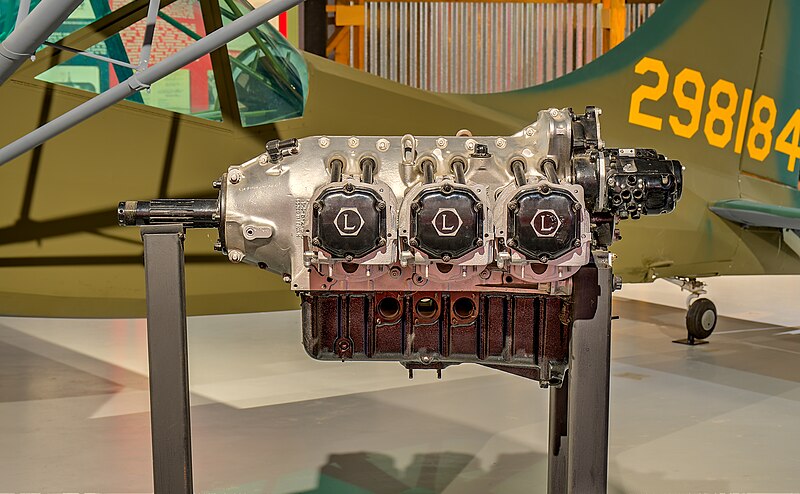 File:Lycoming O-435 aircraft engine.jpg