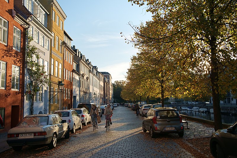 File:Overgaden Oven Vandet.jpg