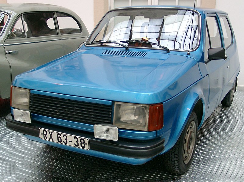 Файл:Trabant P1100 front 20040924.jpg