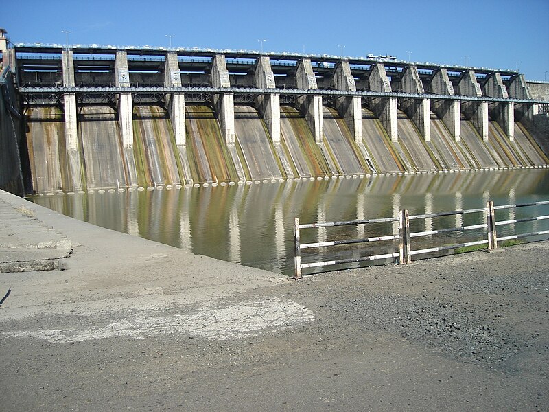 File:Upper Wardha Dam.jpg