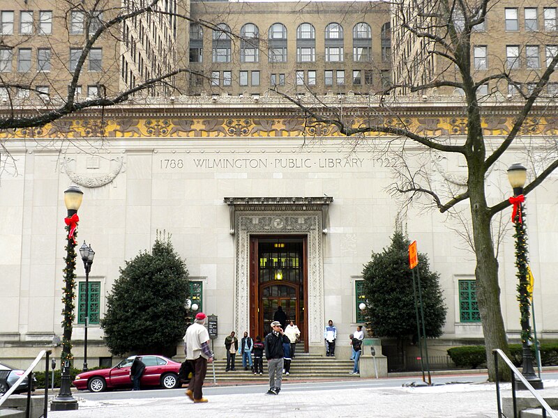 File:Wilmington Library Rodney Square.JPG