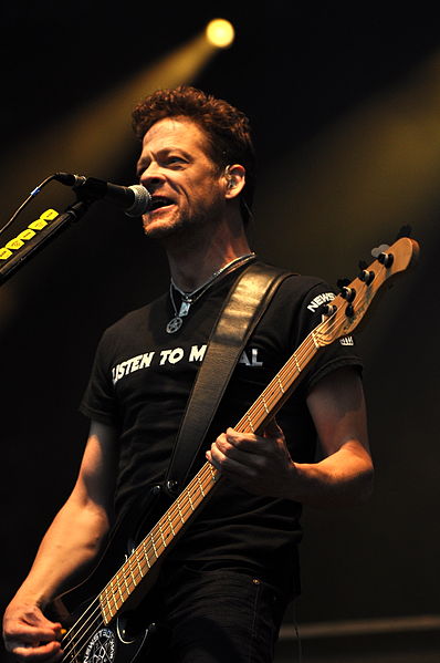 Archivo:13-06-09 RaR Newsted 14.jpg