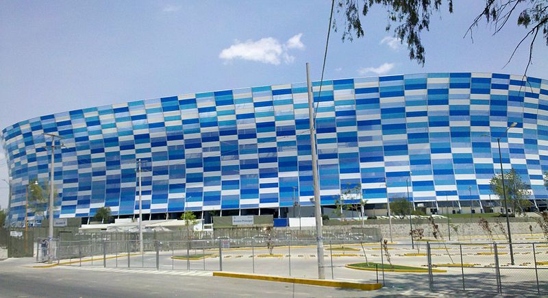 Файл:Estadio Cuauhtémoc en 2016.jpg