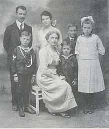 Familia Peters (cropped).jpg