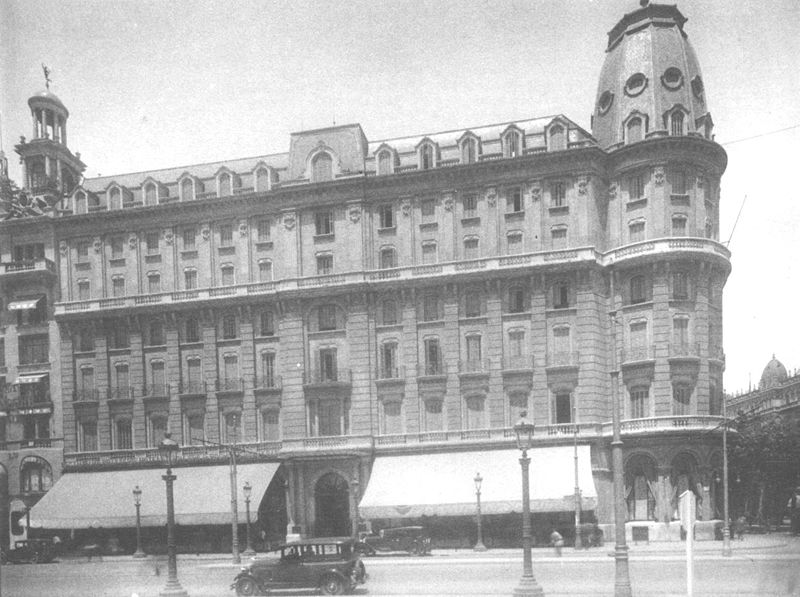 Archivo:Hotel Colón.jpg