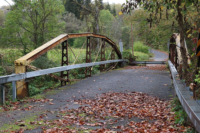 File:Silk Street Bridge.jpg