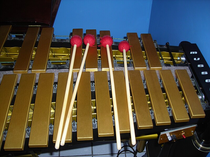 File:Vibes-mallets.jpg